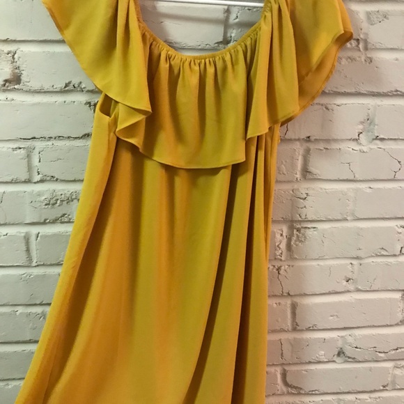 mustard off the shoulder dress - Picture 2 of 3